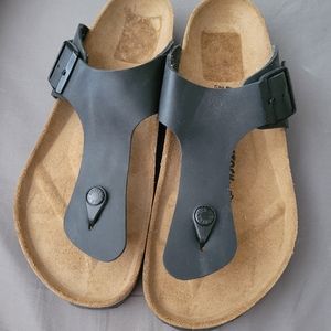 Birkenstock Gizeh Black NWOT 11 42 NWOT